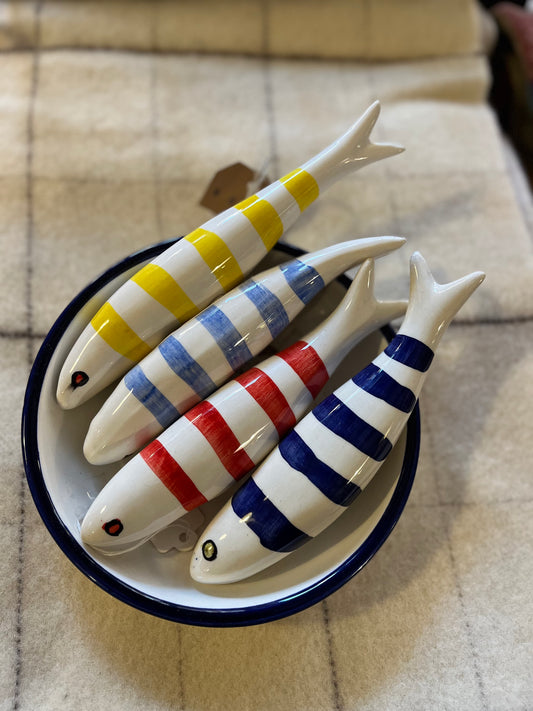 Pez de Cerámica Pintado a Mano