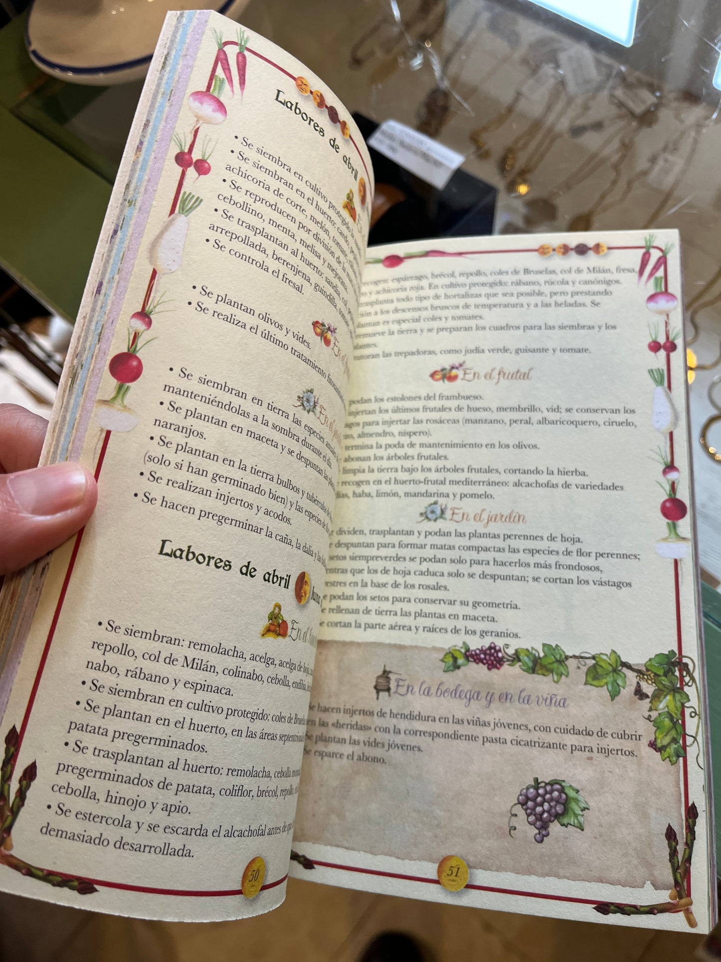 Libro Almanaque de la casa y el campo