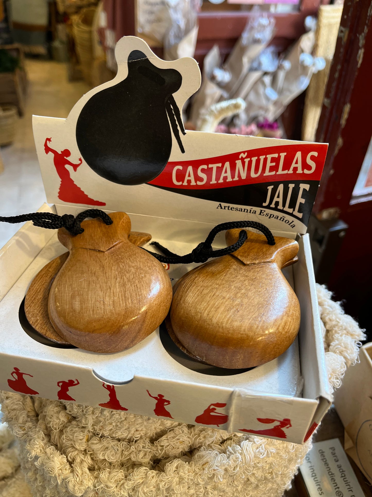 Castañuelas de madera fabricadas en España